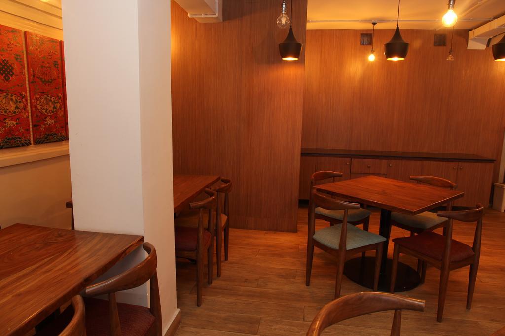 Potala Guest House Катманду Экстерьер фото