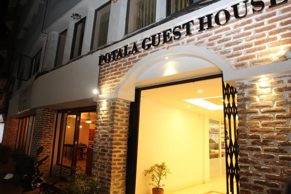 Potala Guest House Катманду Экстерьер фото