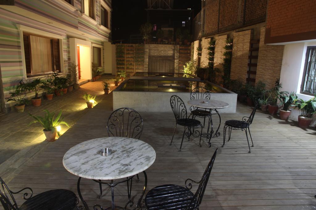 Potala Guest House Катманду Экстерьер фото