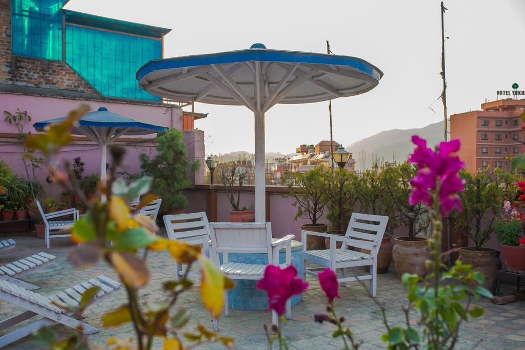 Potala Guest House Катманду Экстерьер фото
